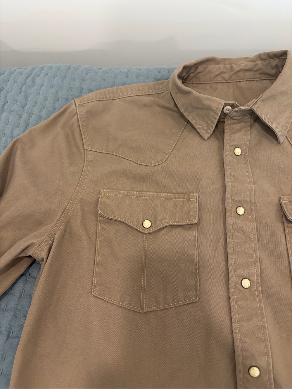 Mens Western Cowboy Denim Long Sleeve Western Snap-Front Shirt in Light Brown - Picture 3 of 8